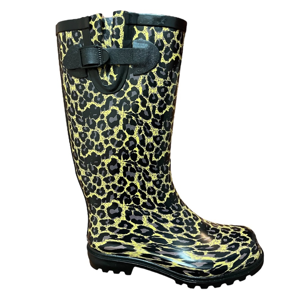 Leopard Rainboots ☔️👢 - Picture 3 of 7